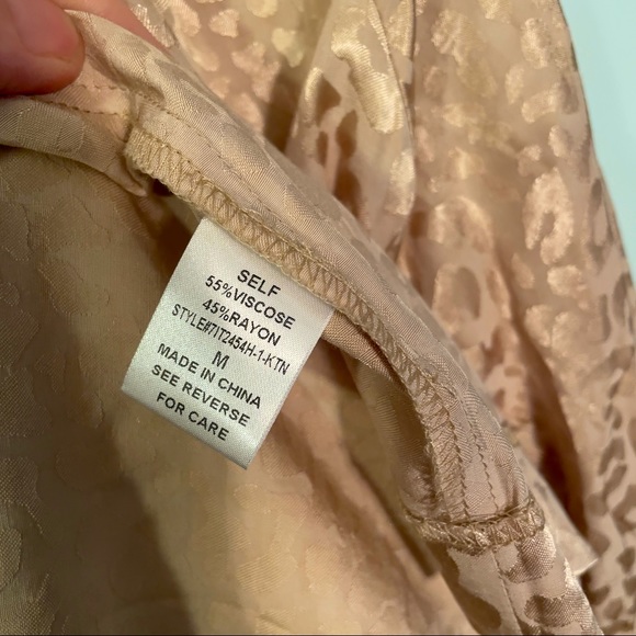 BRAND NWT 🏷️ KITTENISH LIGHT CHAMPAGNE TONAL LEOPARD JACKET MEDIUM - Picture 7 of 7